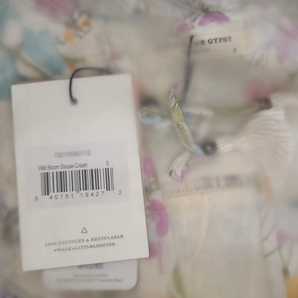 New spell designs wild bloom blouse cream S floral - Picture 8 of 9